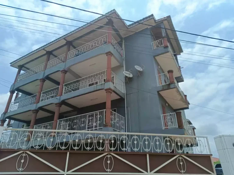 8 Appartements à louer